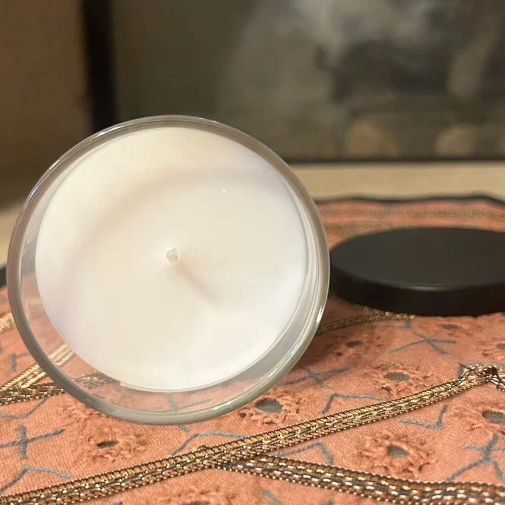 La Rosa Mandarin Sandalwood Scented Candle 4.5oz